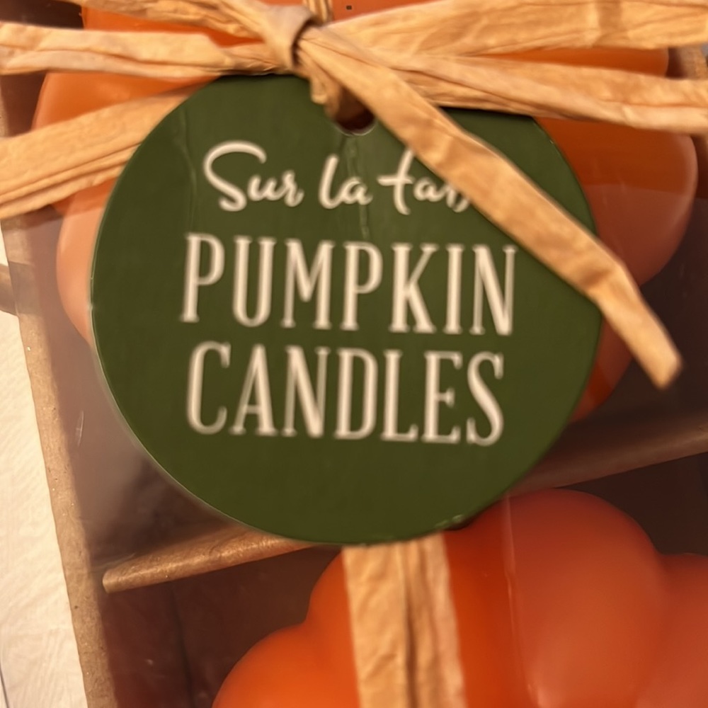 3 Pumpkin Candles - Picture 3 of 5